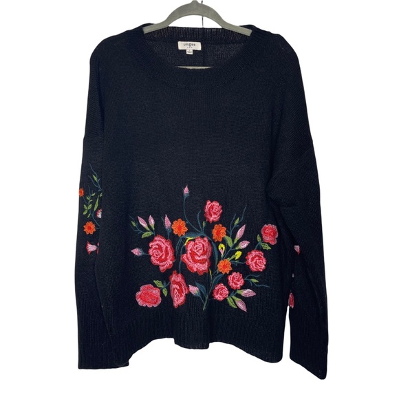 Umgee Sweaters - Umgee Black Floral Embroidered Sweater